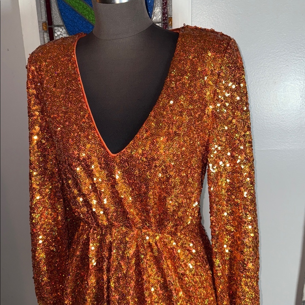 ONE33 SOCIAL Orange Long Sleeve Cocktail Mini Dress SZ 6 - Picture 3 of 10